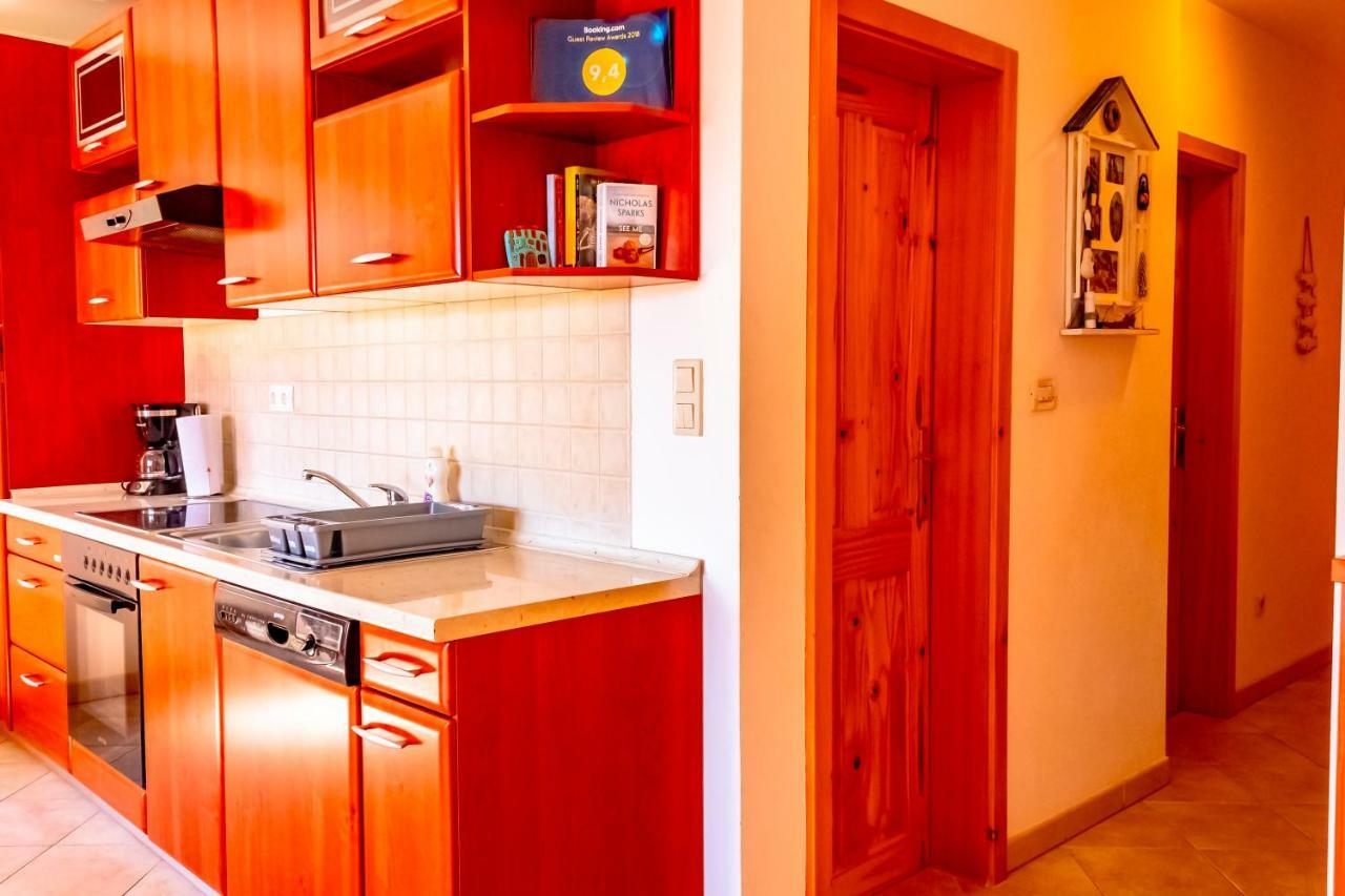Apartmán Abby Kornić Exteriér fotografie