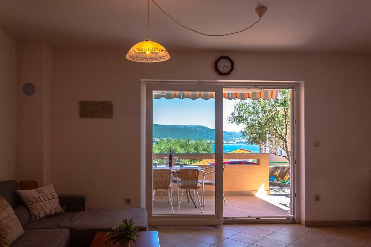 Apartmán Abby Kornić Exteriér fotografie