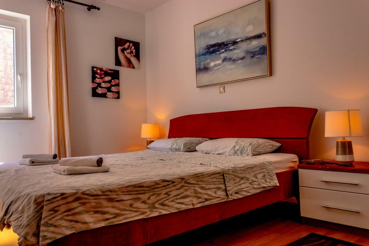 Apartmán Abby Kornić Exteriér fotografie