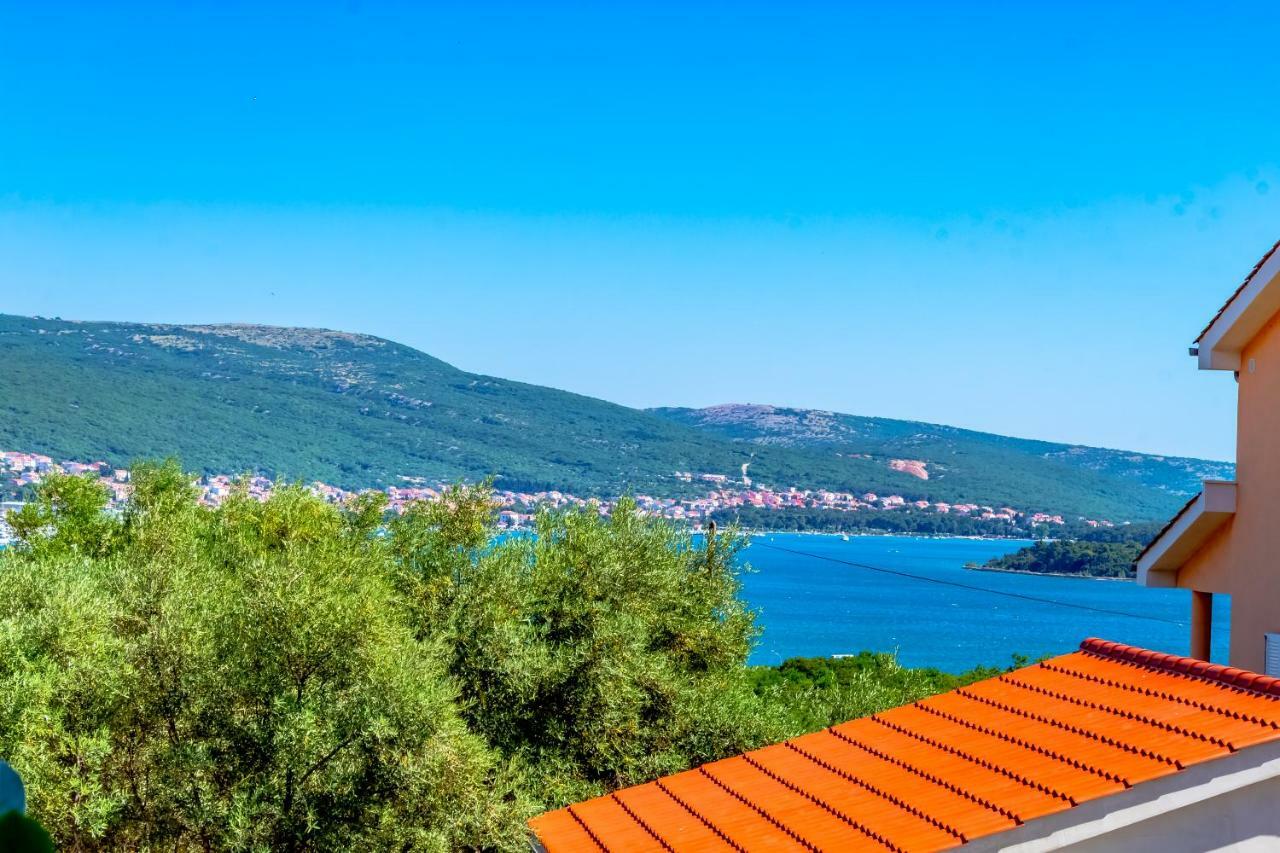 Apartmán Abby Kornić Exteriér fotografie