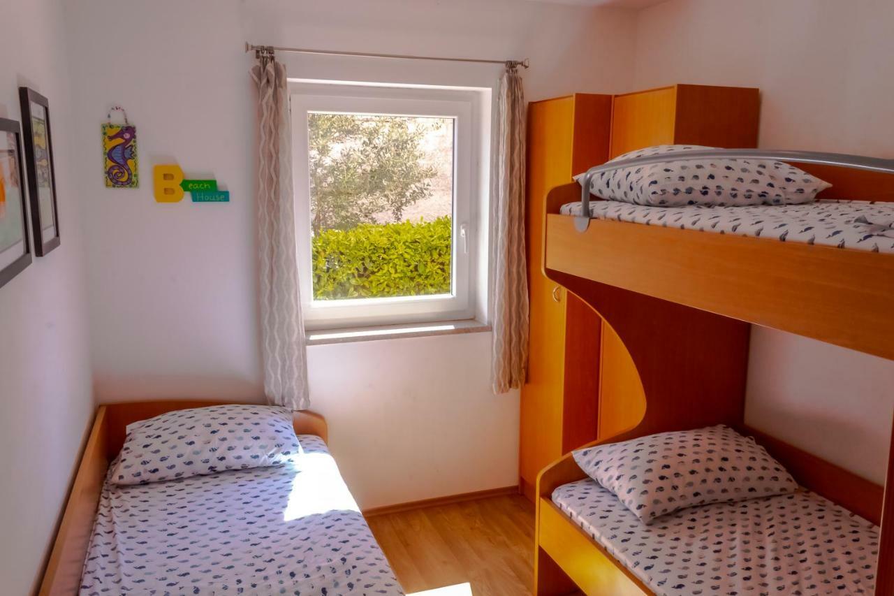 Apartmán Abby Kornić Exteriér fotografie